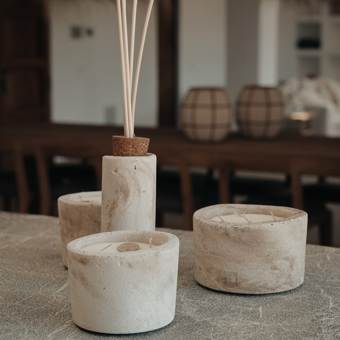 Urban Indoor Candle Medium - Ecru