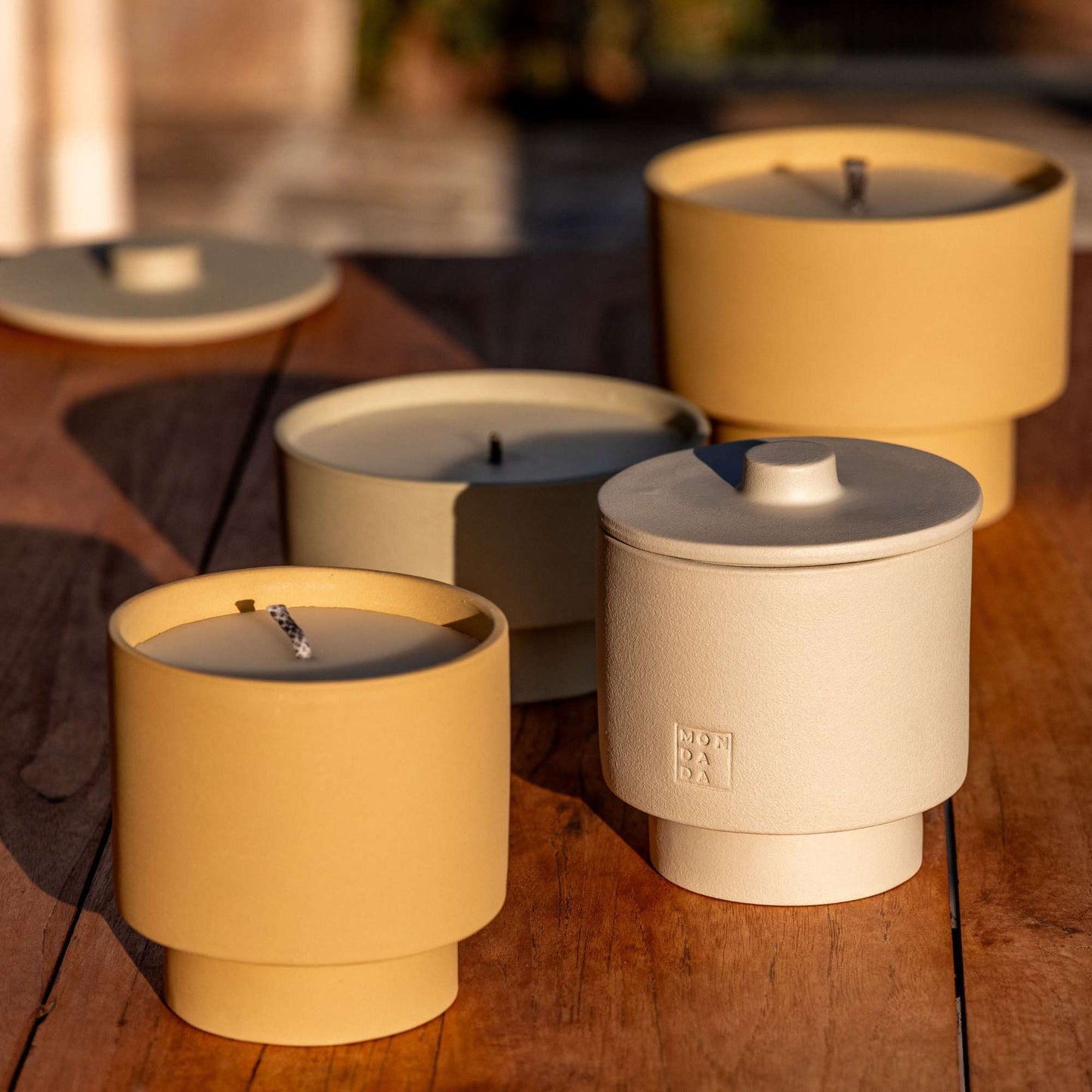 June Outdoor Candle ONE + lid - Sahara