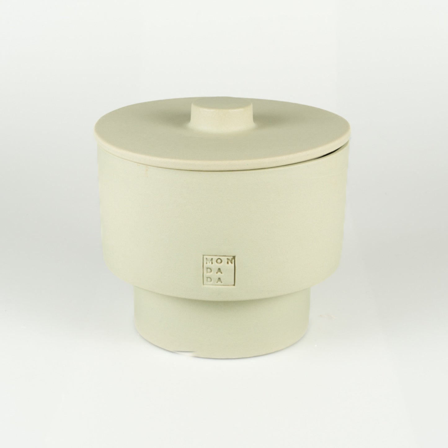 Bougie d'extérieur June THREE + lid - Tuscany