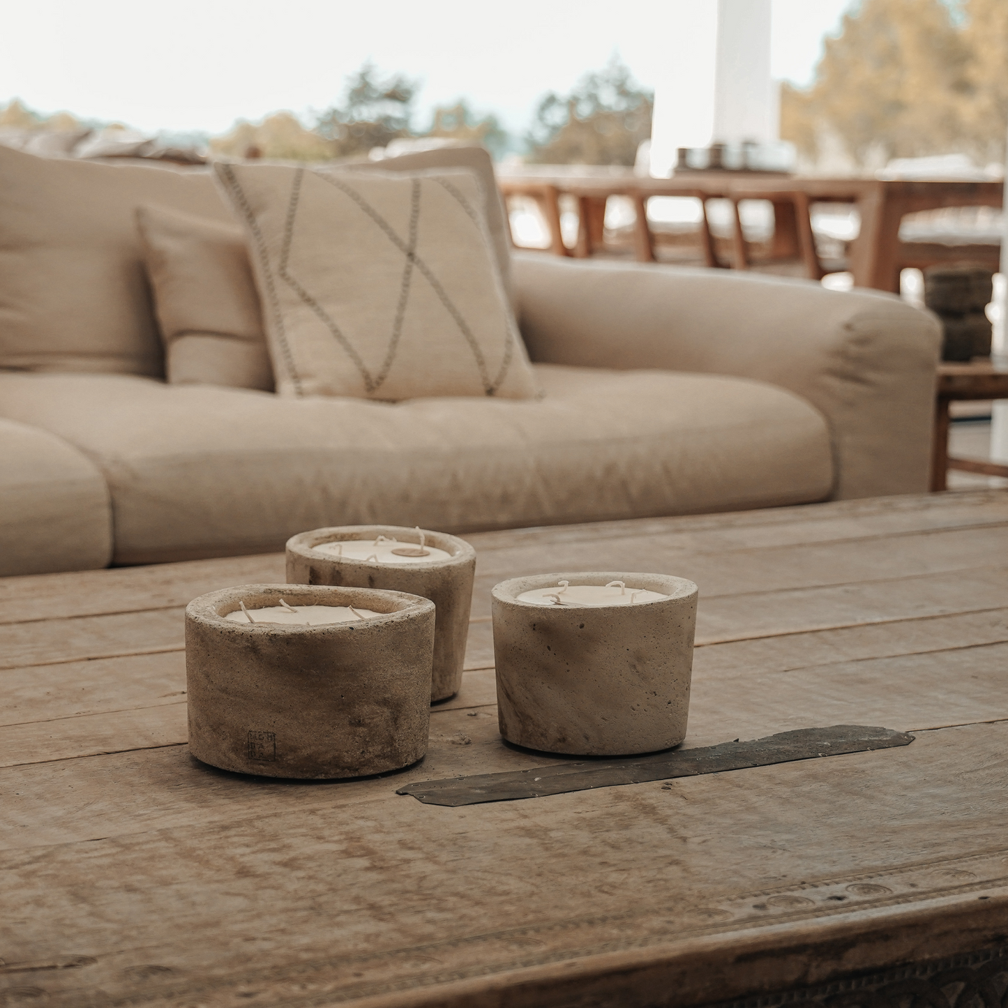 Urban Indoor Candle Medium - Ecru