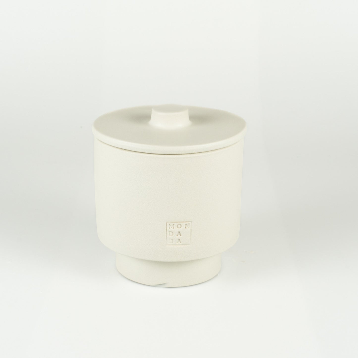 Bougie d'extérieur June ONE + lid - Dover