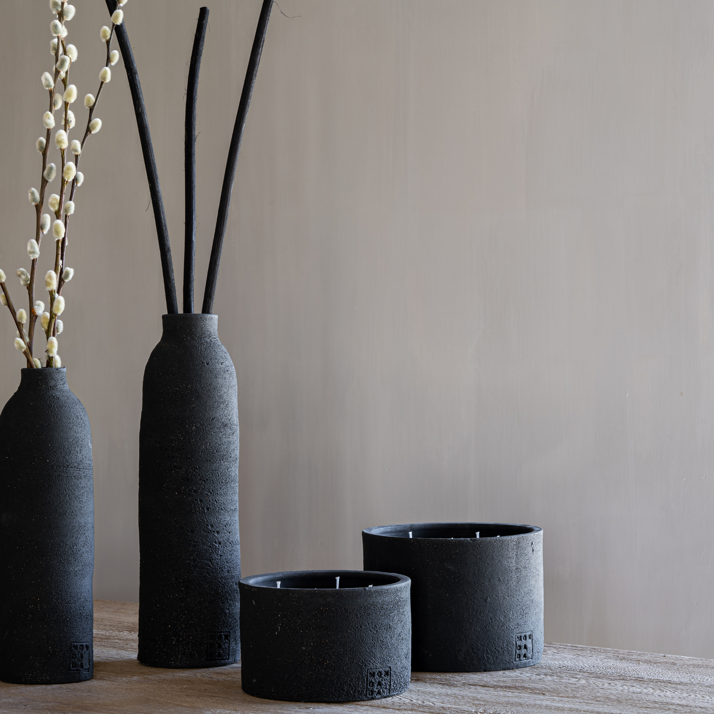 Terra candle large - preto