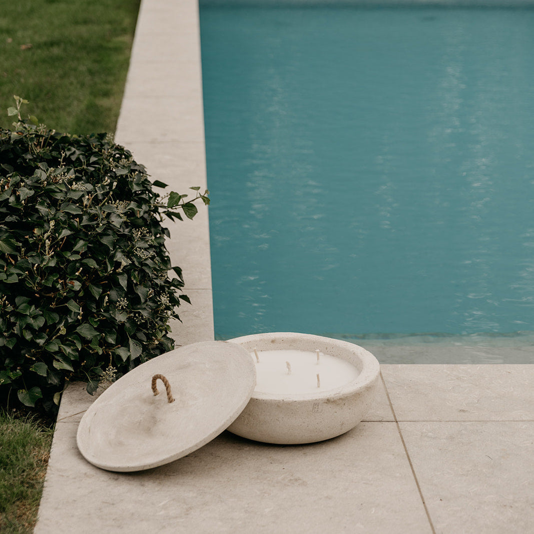 Urban Outdoor Garden Candle XXXL + lid - Ecru