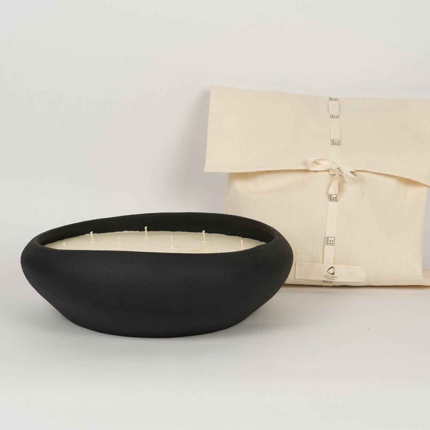 Doteki Indoor Candle Large - Charcoal