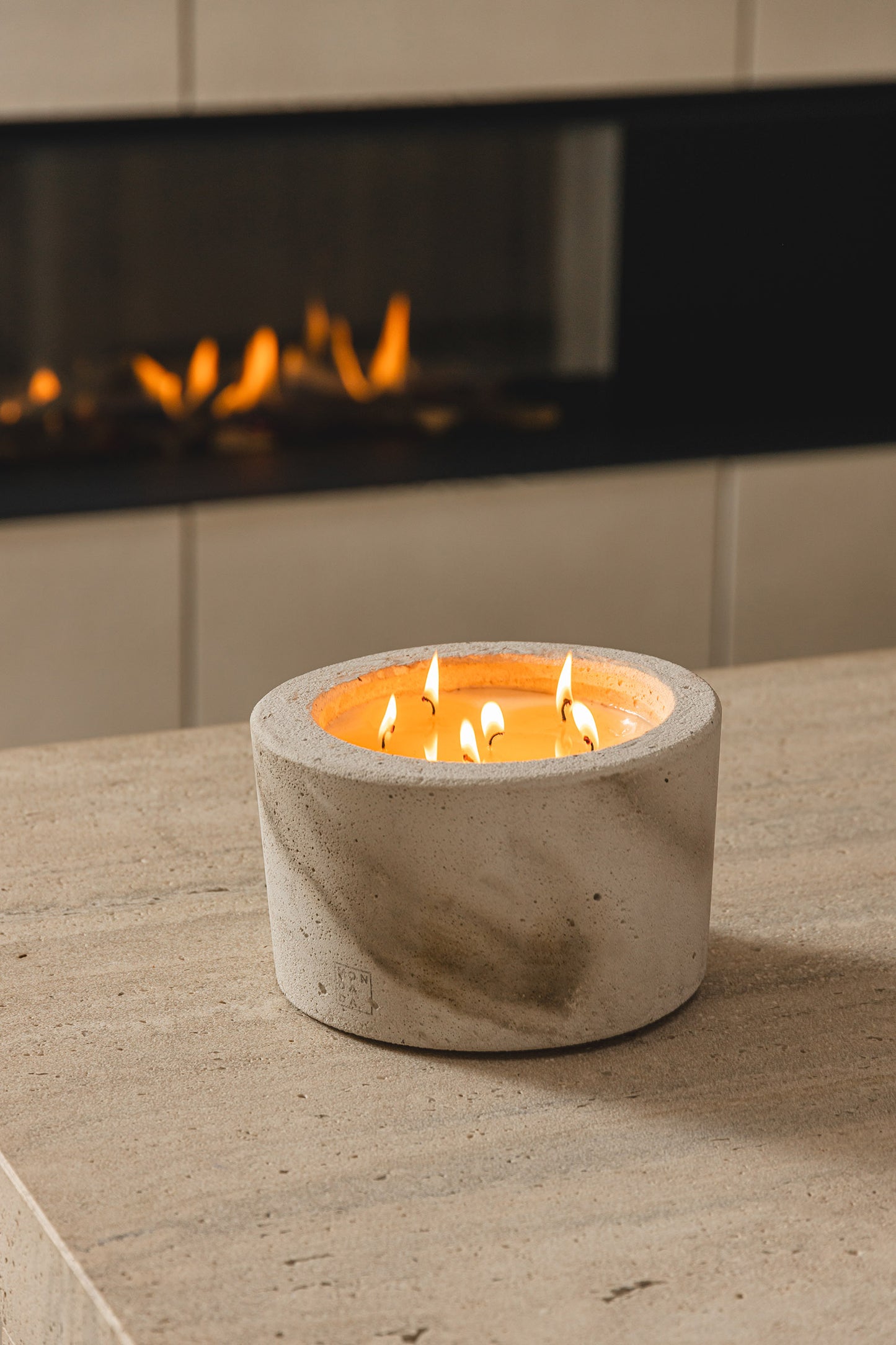 Urban Indoor Candle Medium - Ecru