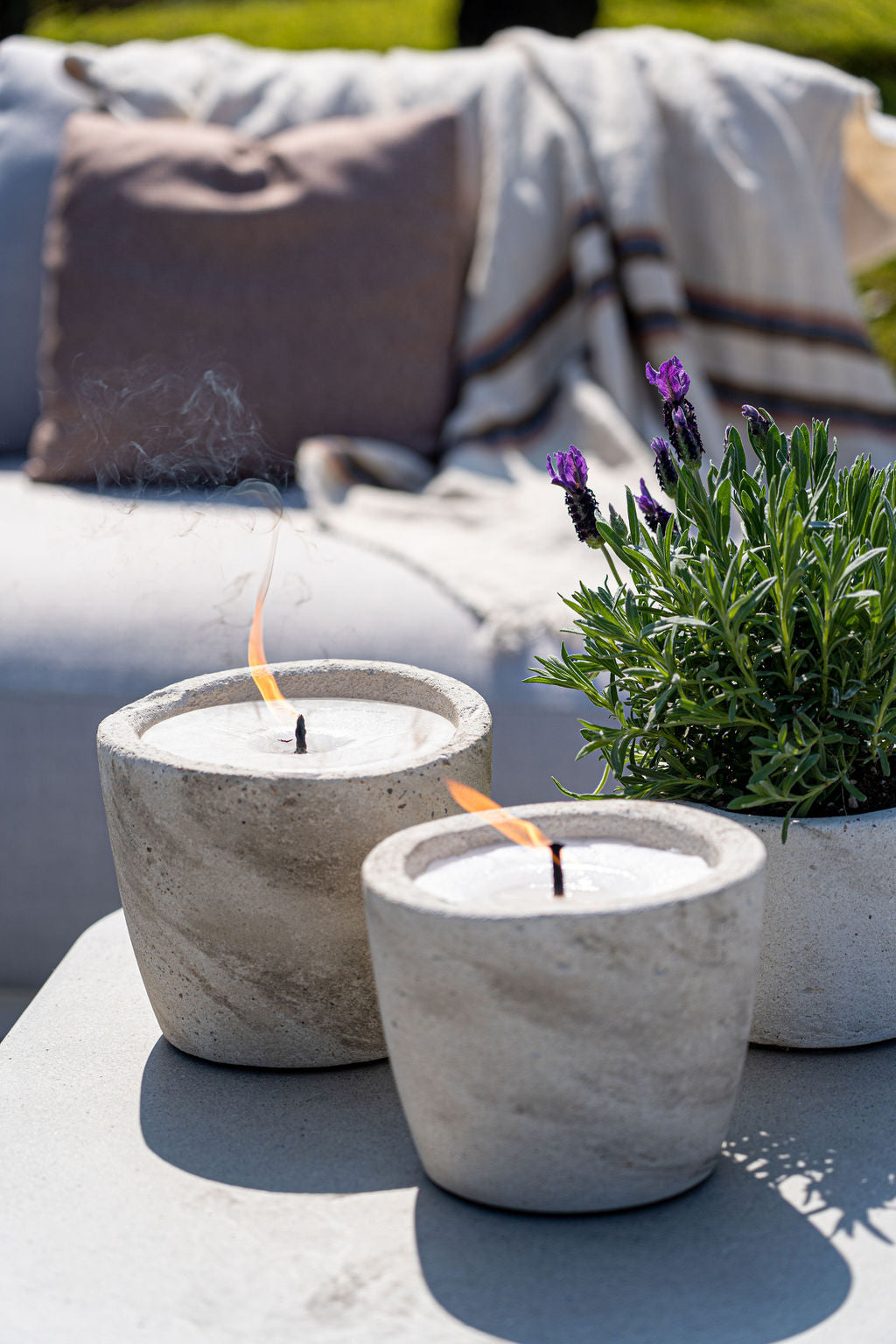 Urban Outdoor Garden Candle Small + lid - Ecru