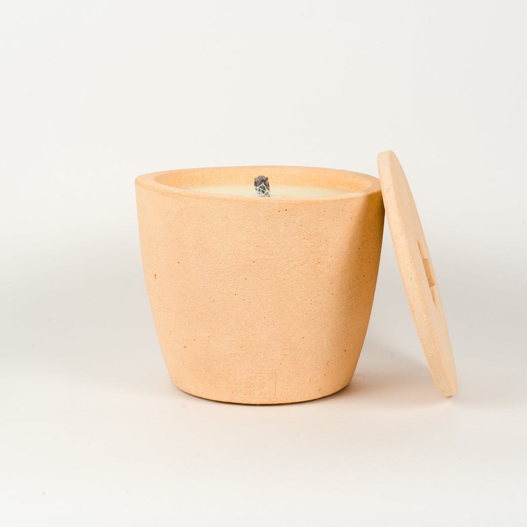 Urban Outdoor Garden Candle Large + lid - Blush