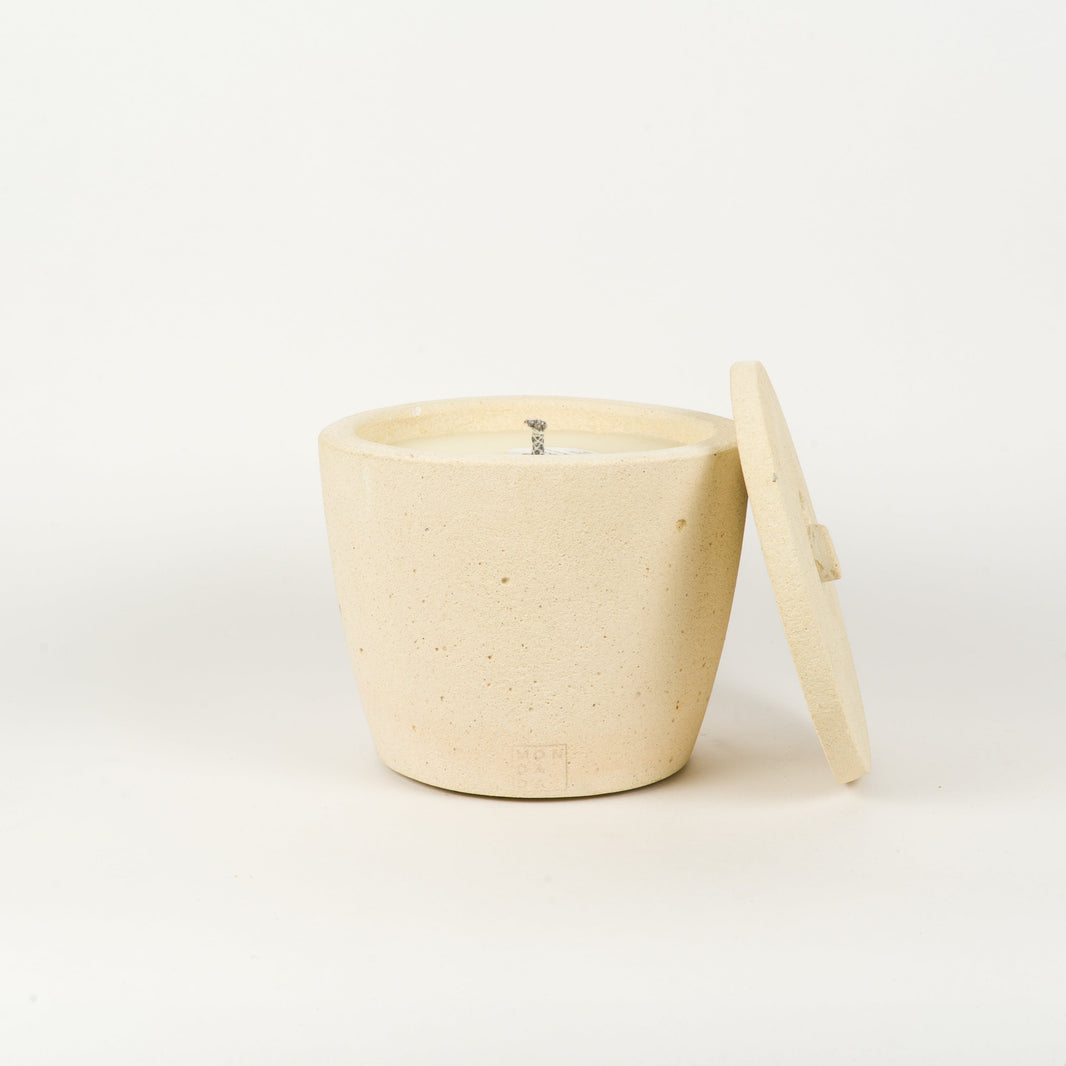 Urban Outdoor Garden Candle Medium + lid - Desert