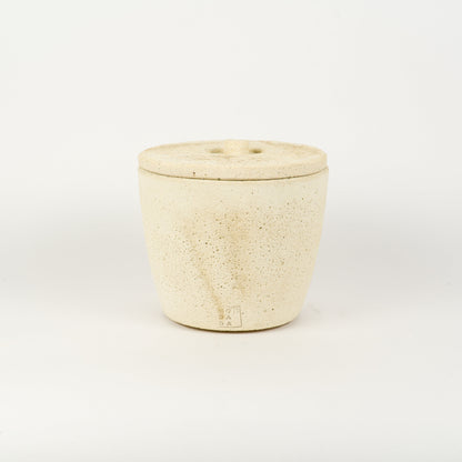 Urban Outdoor Garden Candle Medium + lid - Ecru